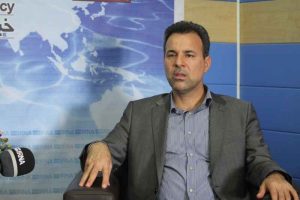 بهره برداری از فشارهای آمریکا اشتباه راهبردی منتقدان است