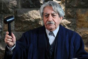 هرگز نمیرد آنکه دلش زنده شد به عشق