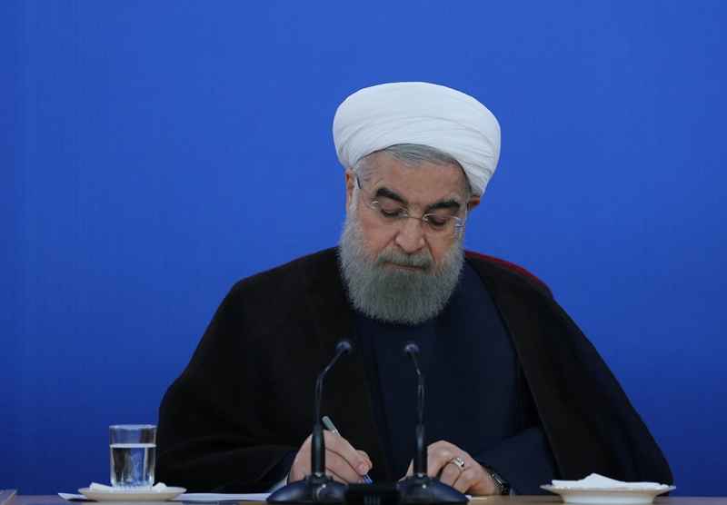 روحانی درگذشت مدیرعامل ومعاون پارلمانی تامین اجتماعی را تسلیت گفت