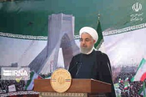 خیانت به مردم با تحریف تاریخ تحریم