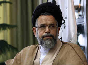 پاداش سربازان گمنام امام زمان(عج) رضایت مردم است