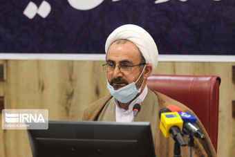 ائمه جمعه فرماندهان قرارگاه های فرهنگی هستند