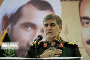 تقدیر فرمانده سپاه امیرالمومنین (ع)استان ایلام از دست اندرکاران کنگره ملی ۳۰۰۰شهید استان