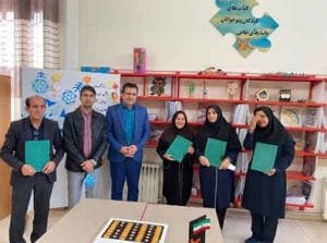 مراسم قدردانی از مربیان وکارکنان مرکز فراگیر کانون ایلام برگزار شد