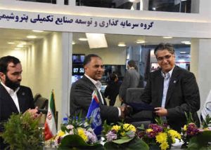 نمایش حضور موثر به عنوان حامی پتروشیمی کشور توسط بانک تجارت ثمره حمایت بانک تجارت، رونق تولید و صنعت