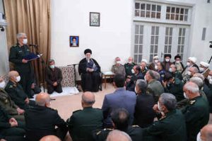 در دیدار فرماندهان و مسئولان ارشد نیروهای مسلح؛ رهبر انقلاب: به هیچ حدی از استحکام و پیشرفت قانع نباشید و بدون توقف به جلو بروید