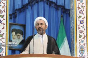 خطیب جمعه ایلام: دیوار تحریم آمریکایی ها با دیپلماسی فعال دولت سیزدهم ترک برداشته است