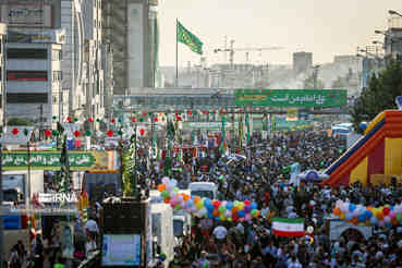 برگزاری مهمانی ۱۰ کیلومتری غدیر در پایتخت/ حضور رییس جمهور در جشن غدیر