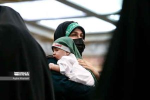 گردهمایی شیرخوارگان حسینی همزمان در سراسر کشور و ۴۵ کشور جهان برگزار شد؛ طفل شیرخوار کربلا