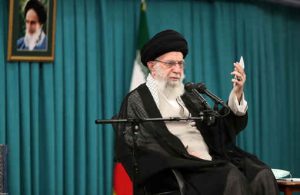 در دیدار فرماندهان سپاه؛ رهبر انقلاب: سپاه بزرگترین سازمان ضدتروریستی جهان است
