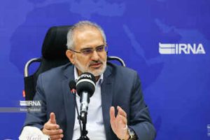 معاون پارلمانی رئیس جمهور: تقدیر رهبری مدال افتخاری برای دولت سیزدهم/ تمجیدی که مسئولیت‌ها را مضاعف می‌کند