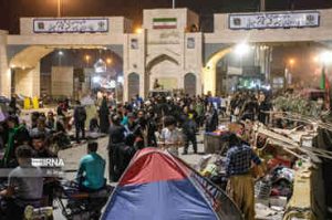 ۲۰۳ هزار زائر اربعین در شبانه روز گذشته از مرز مهران تردد کردند