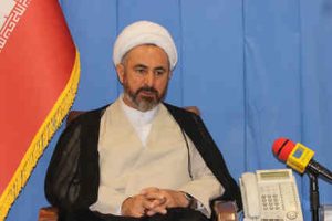 امام جمعه ایلام: تیر دشمن برای آشوب جدید در کشور به سنگ خورد