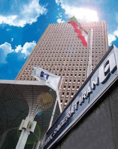 قدردانی رئیس کمیته امداد امام خمینی(ره) از بانک صادرات ایران