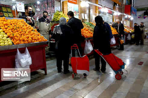 قائم مقام وزیر جهاد کشاورزی: عرضه میوه شب عید و خرما با قیمت‌های مناسب به‌زودی آغاز می‌شود