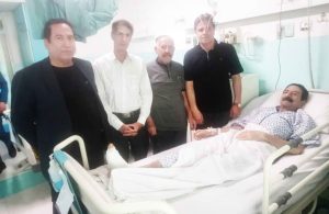 عیادت از پیشکسوت عرصه مطبوعات و رسانه