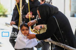چرا مادرها از مدرسه رفتن بچه ها نگرانند؟ | مامان های دیروز، مامان های امروز