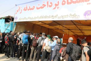 گزارش تصویری/جلوه های ویژه از خدمت رسانی به زائران اربعین در مرز مهران     * حشمت اله کرمی نژاد