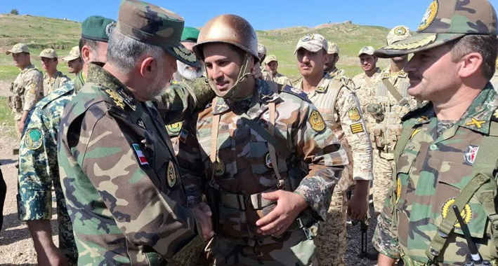 آمادگی ارتش برای مقابله با هرگونه تهدید/مرزهای کشور خط قرمز ما است