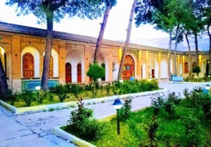 تحلیل تاثیر نوسازی شهری در توسعه و شکوفایی راه های گردشگری (مطالعه موردی: شهر ایلام)    ✍️موسی بهرامی