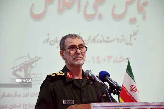 فرمانده سپاه ایلام: فرهنگ ایثار، کلید مقابله با هجمه‌های نرم دشمنان است