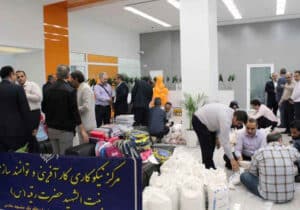 کمک های انسان دوستانه کارکنان بانک مسکن خراسان رضوی به نیازمندان