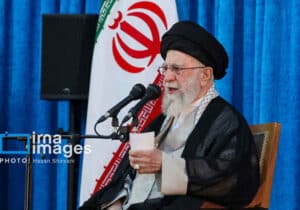 غنی‌سازی اورانیوم کلید مسئله هسته‌ای است/ ولایت فقیه و استقلال ملی مظهر عقلانیت امام بود