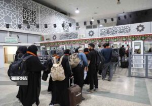 ۱۴ روز مانده به اربعین/ ۱۱۴ هزار زائر از مرز مهران تردد کردند