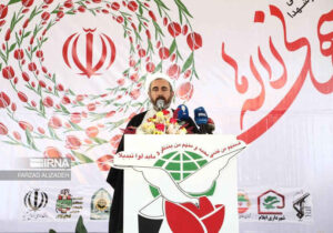 امام جمعه ایلام: دفاع مقدس مسیر درخشان نسل‌های آینده است
