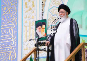 امام جمعه مشهد: فرهنگ جهاد و شهادت در کشور زنده و برقرار است