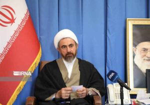 امام‌جمعه: توسعه زیرساخت‌های اقامتی و رفاهی، کلید جذب گردشگر در ایلام است