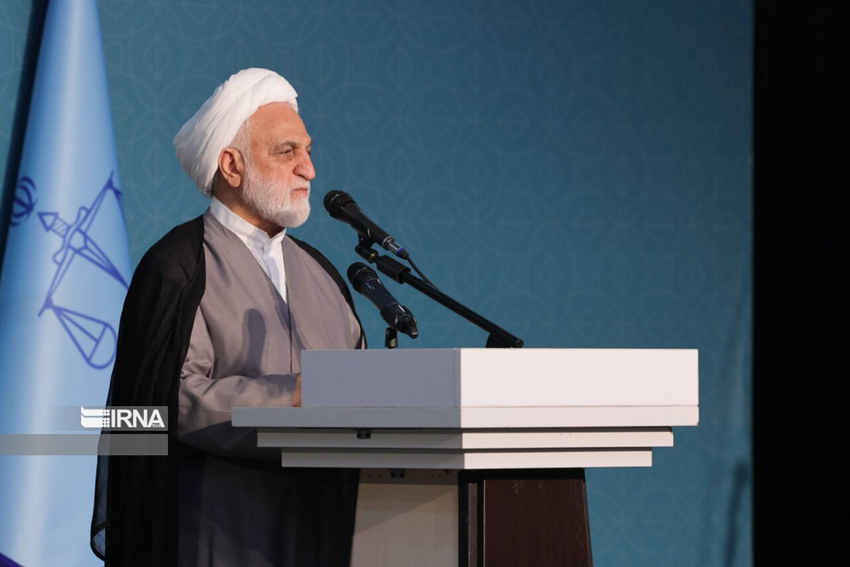 محسنی‌اژه‌ای: تأخیر در رسیدگی به پرونده‌های قضایی تضییع حق مردم است