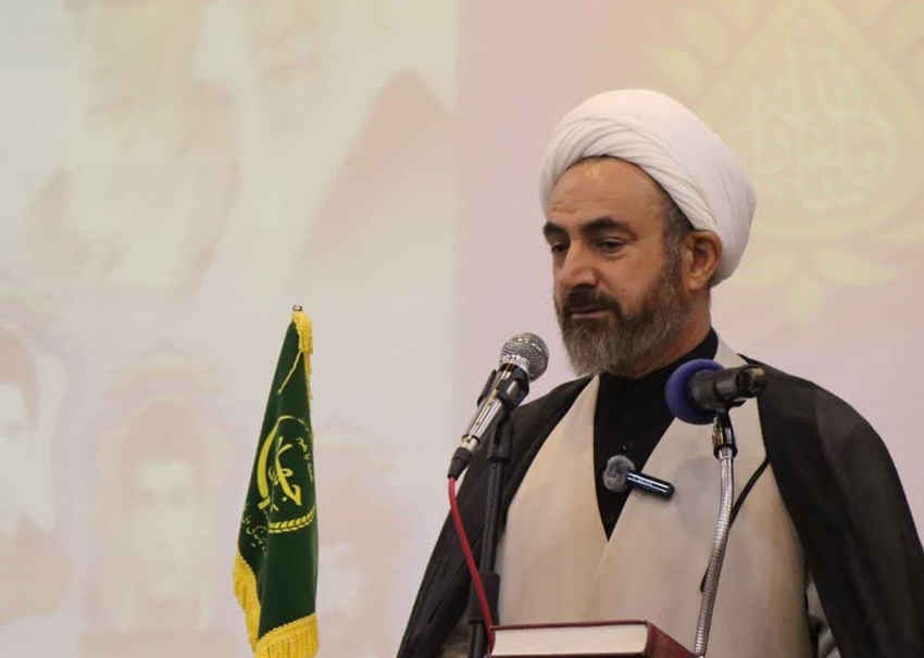 امام جمعه ایلام: پرستاران در بحران‌ها سلامت خود را فدای نجات بیماران کردند