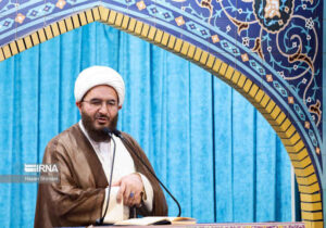 حاج علی‌اکبری: مقاومت و انسجام تنها راه مقابله با سلطه‌گری آمریکا است