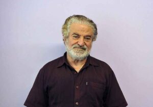 کاظم هژیر آزاد: تماشاچیان تئاتر حالم را خوب کردند / روح همسرم شاد شد