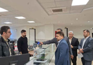 بازدید سرزده بازرس کل قضایی استان ایلام از دستگاه های خدمات رسان