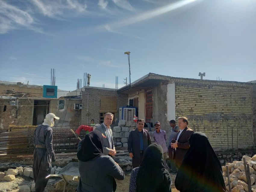 بازدید مدیر کل بهزیستی ایلام از منازل در حال ساخت مددجویان بهزیستی بدره