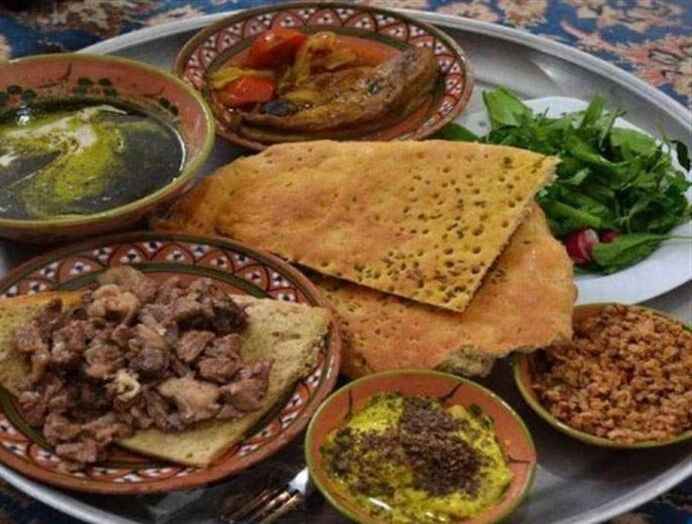 اقامتگاه‌های بوم‌گردی نقش بسزایی در معرفی خوراک‌های محلی دارند