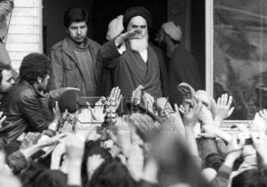 برگی از تاریخ؛ ۱۳ بهمن ۱۳۵۷ در خیابان «ایران» چه گذشت؟