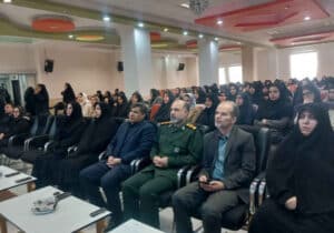 مُد و لباس بومی خاکریز مقابله با جنگ اقتصادی دشمن است