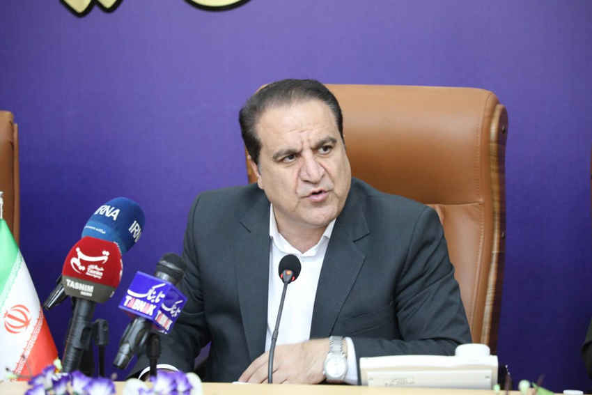 استاندار ایلام: آرامش روانی بازار با حضور میدانی دستگاه‌ها محقق می‌شود