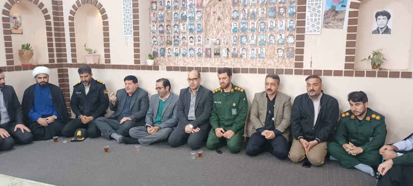 برگزاری اردوی تبیینی و راهیان نور ادارات شهرستان مهران