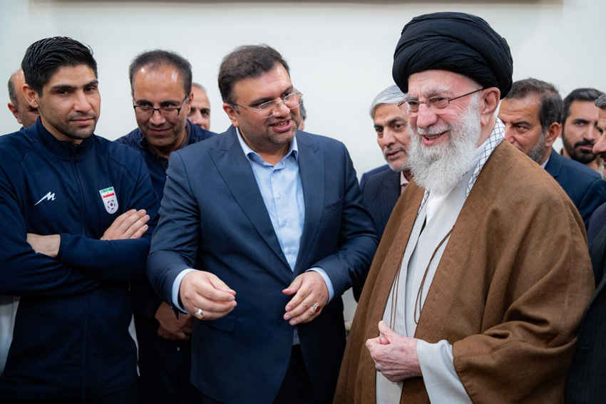 محمدی: شیفته شخصیت رهبر شهیدمان بودم/ ایرانی‌ها کنار هم قوی هستند و پیروز می‌شوند