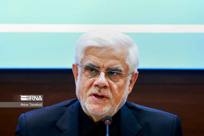 عارف: گام نخست دسترسی آزاد و ضابطه‌مند به فضای مجازی برداشته شد
