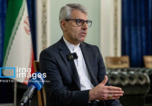 بقائی: اقدام امریکا علیه نفتکش‌های ایرانی نقض فاحش حقوق بین الملل و آتش بس است