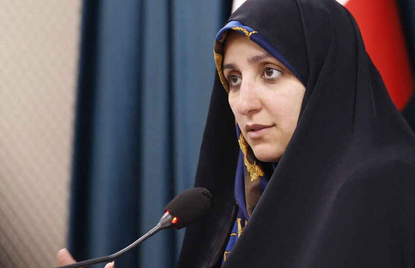 صدور گواهینامه موتورسواری بانوان تا یک ماه آینده/ پایان تشریفات اداری