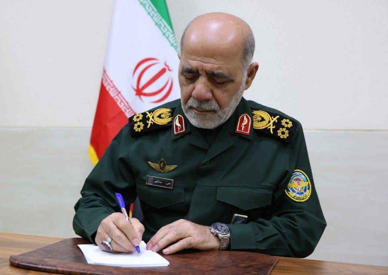سرلشکر عبداللهی: فرزندان ملت در نیروهای مسلح «دست به ماشه» آماده شلیک به قلب دشمن هستند