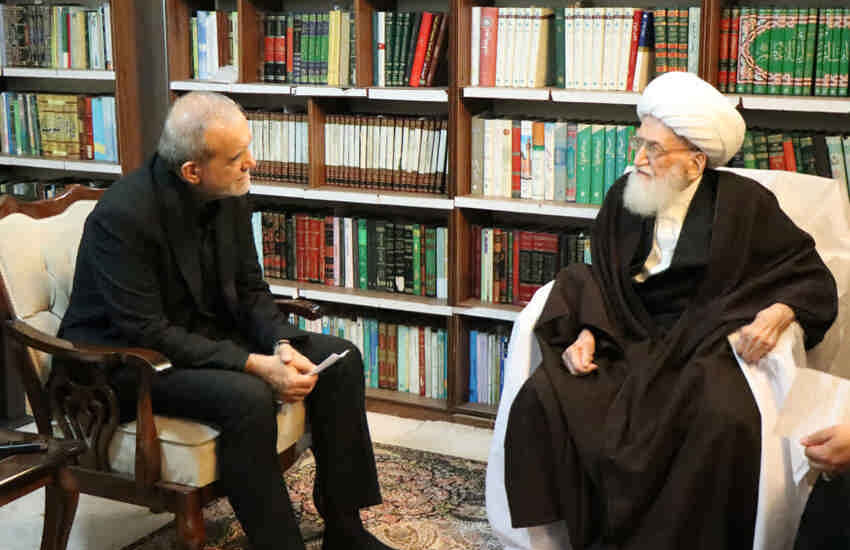 آیت الله نوری همدانی: از رییس جمهور حمایت می کنیم/ایجاد اختلاف به ضرر جریان انقلاب است