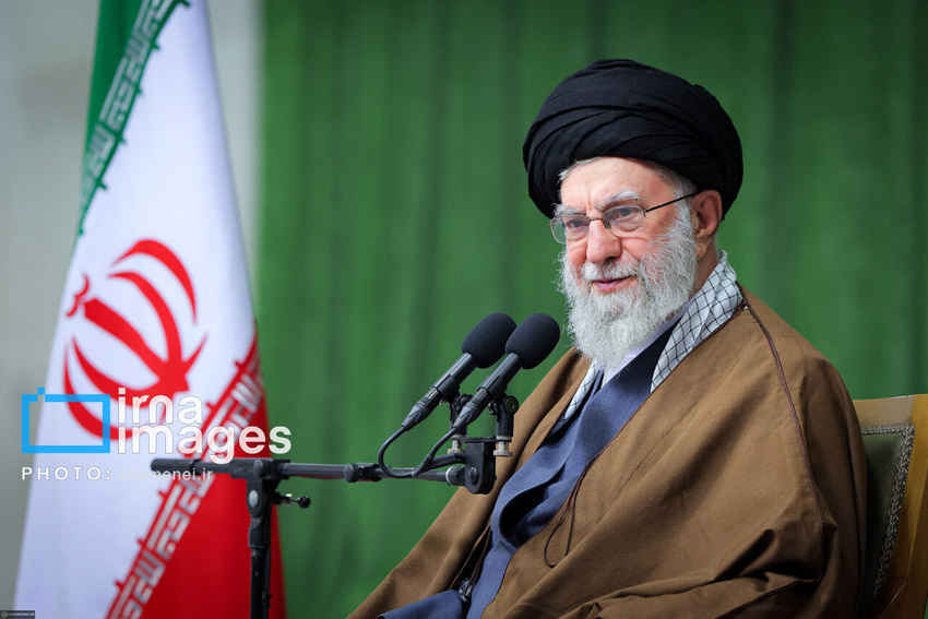 بازخوانی اندیشه‌های اقتصادی رهبر شهید/ از هدایت نقدینگی تا جمع‌سپاری مالی