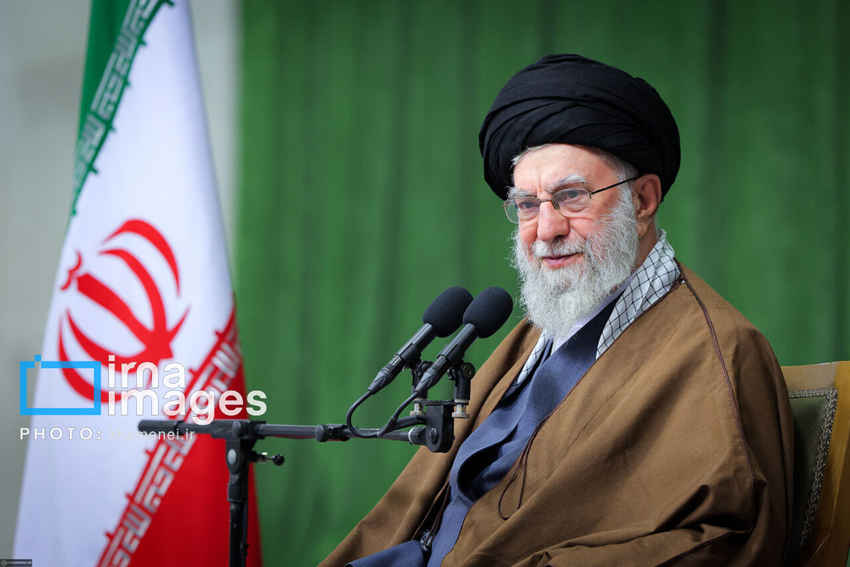 تفاوت در تابع هدف؛ چارچوبی برای فهم اندیشه اقتصادی شهید آیت‌الله خامنه‌ای